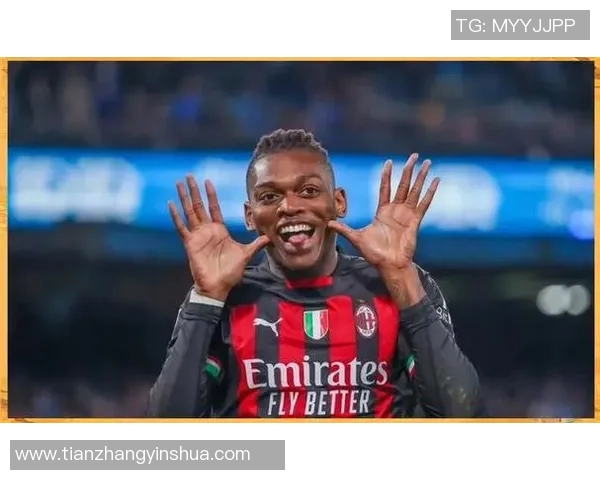 当前足球左前锋位置的顶级球星及其表现分析