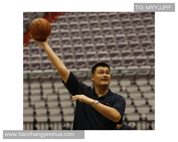 汶川地震后足球明星积极捐款助力灾后重建与救援行动